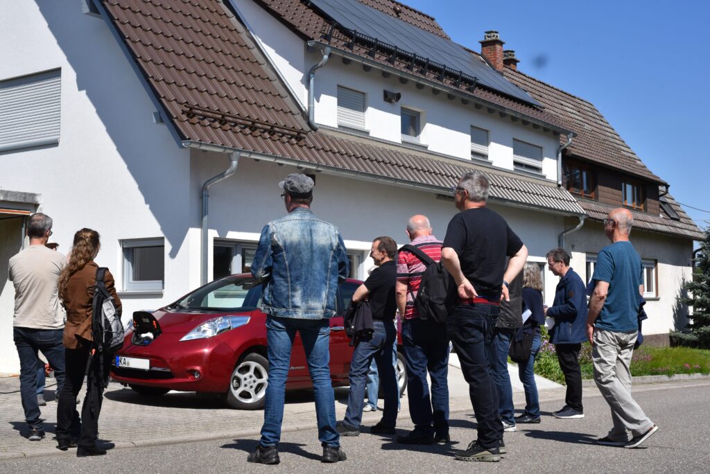 Spaziergang-Hohenwettersbach-2022-Elektromobilität-Photovoltaik