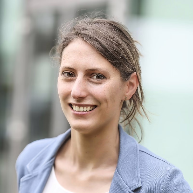 Porträtfoto von Barbara Hennrich