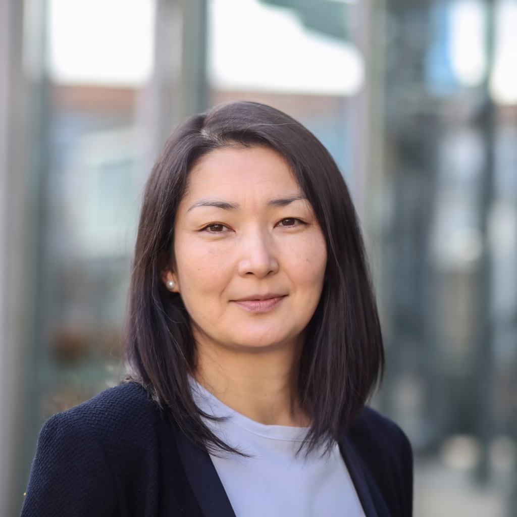 Porträt von Mitarbeiterin Farikha Idrissova.