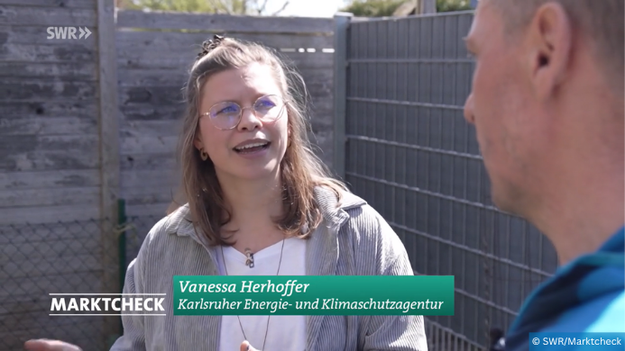KEK-Energieberaterin Vanessa Herhoffer im Interview beim SWR Marktcheck.