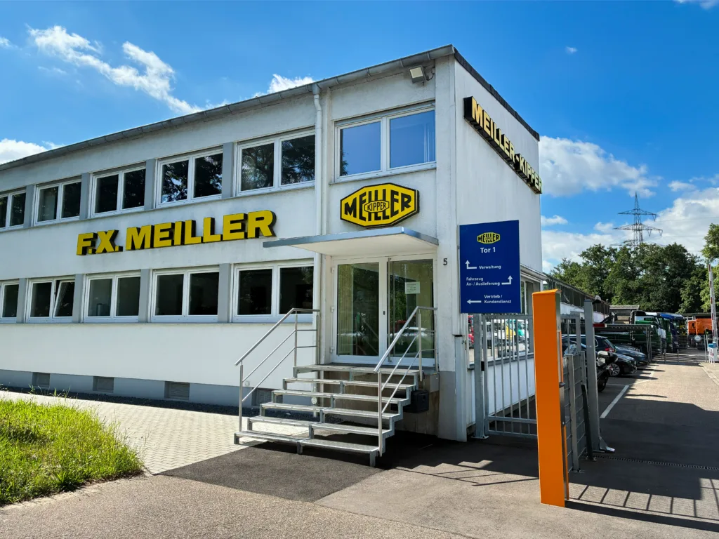 MEILLER-Kipper Firmengelände in Karlsruhe.