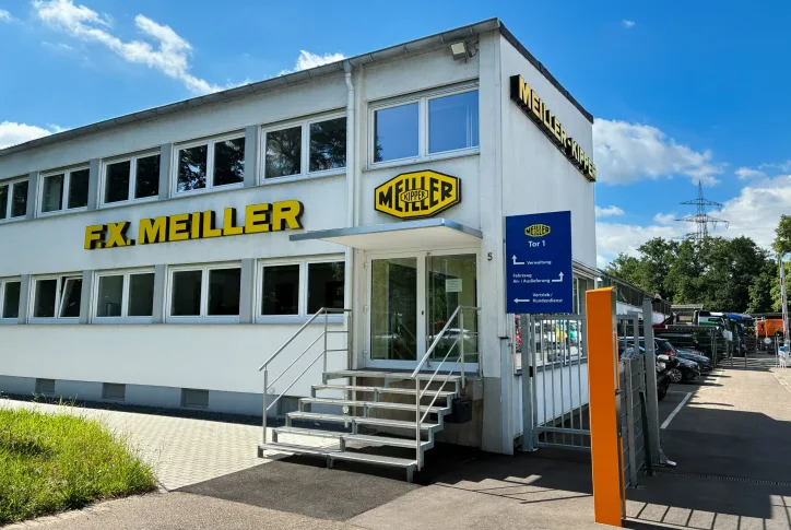 MEILLER-Kipper Firmengelände in Karlsruhe.